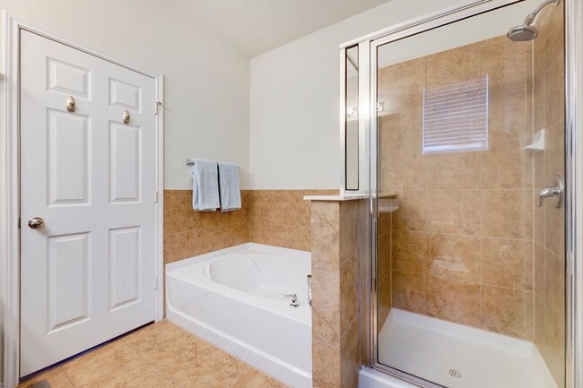 Building Photo - 73 Mallard Ln