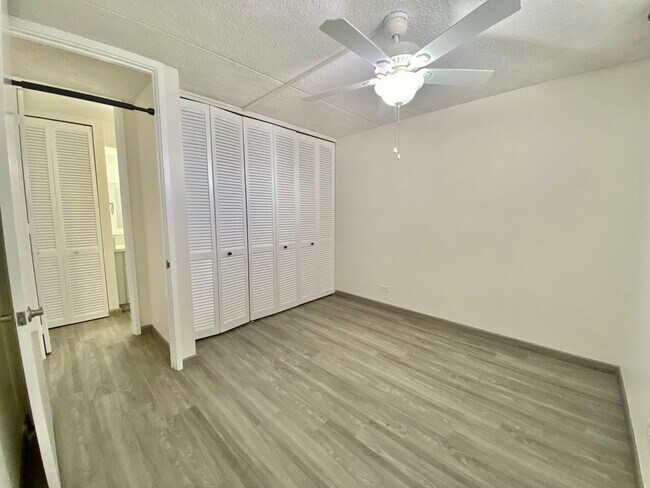 Building Photo - RENOVATED 2 bedroom, 2 bathroom at Waipuna...