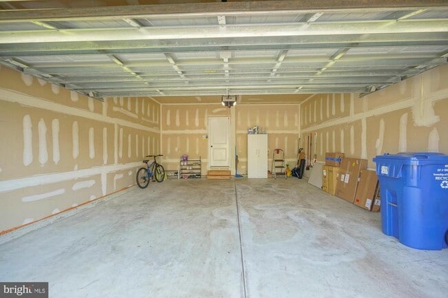 Building Photo - 27 Carrington Wy