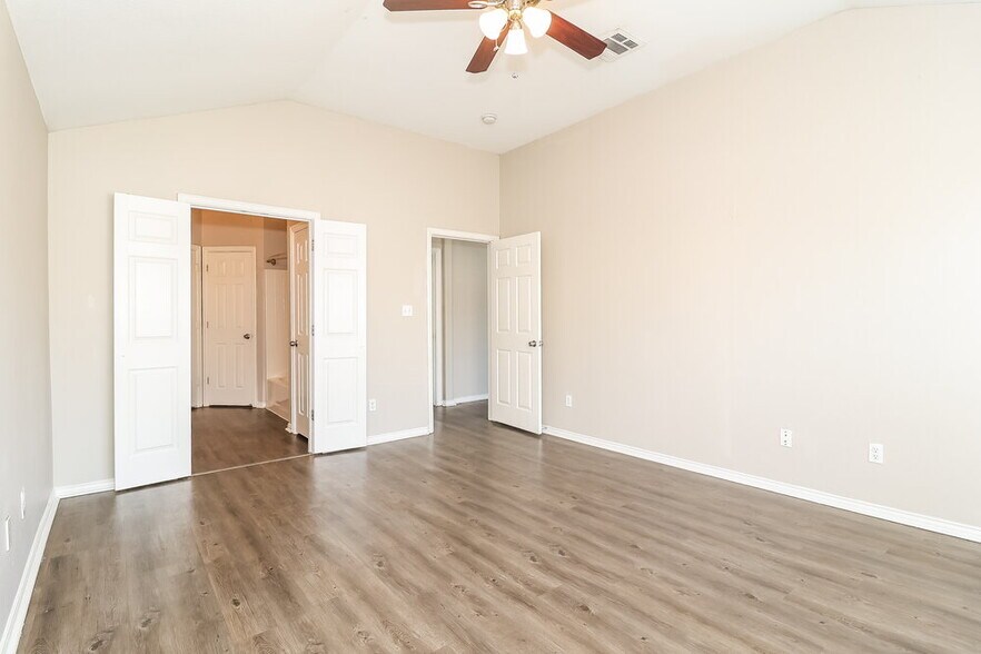 Building Photo - 9308 Cynthia Ct