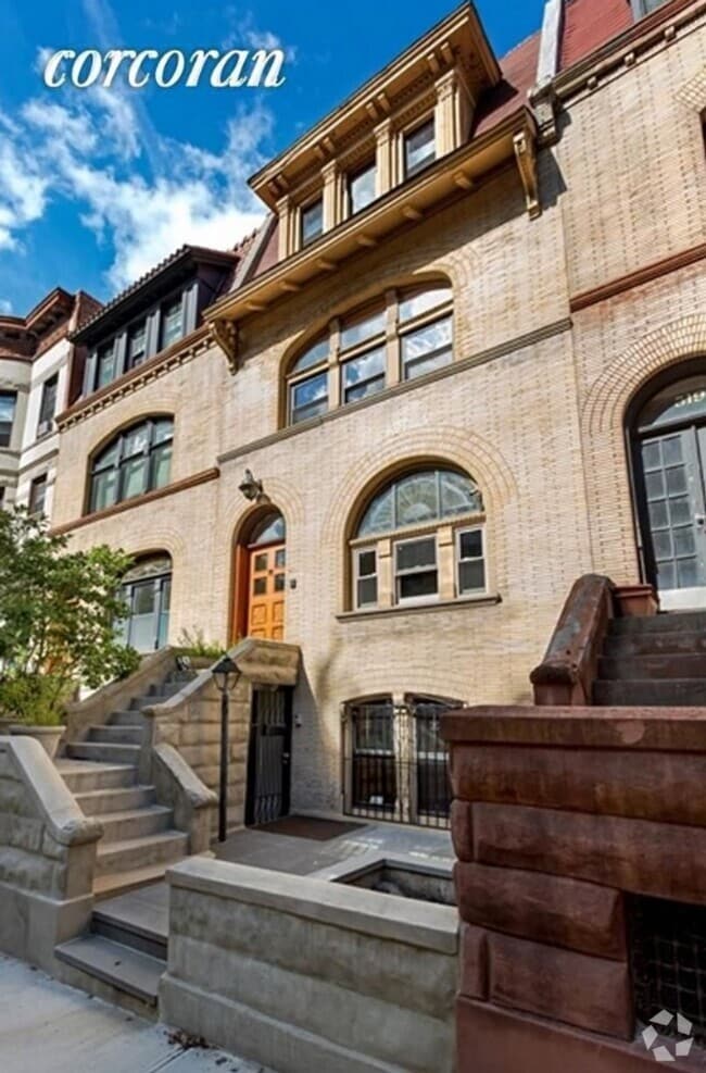 Building Photo - 517 2nd St