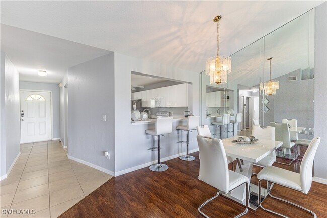 Building Photo - 420 Belina Dr