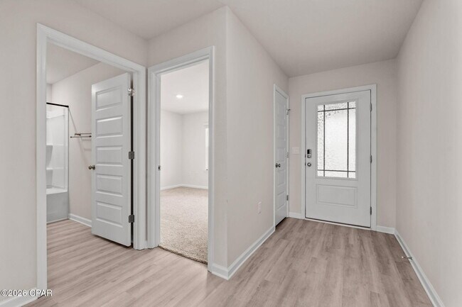 Building Photo - 6416 Bellavia Ln