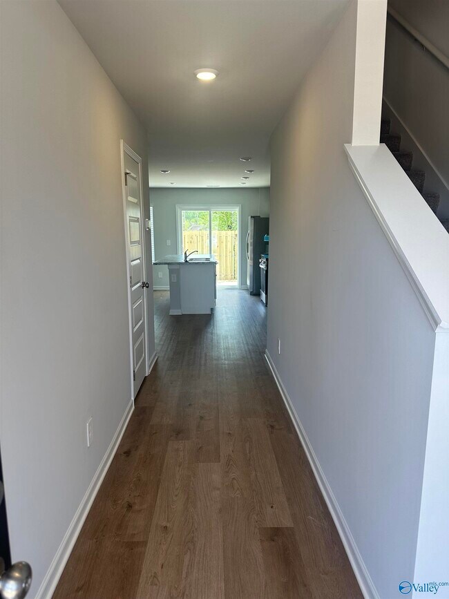 Building Photo - 4121 Hudson Ct SW