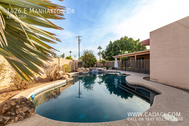 Building Photo - Great Tempe Location