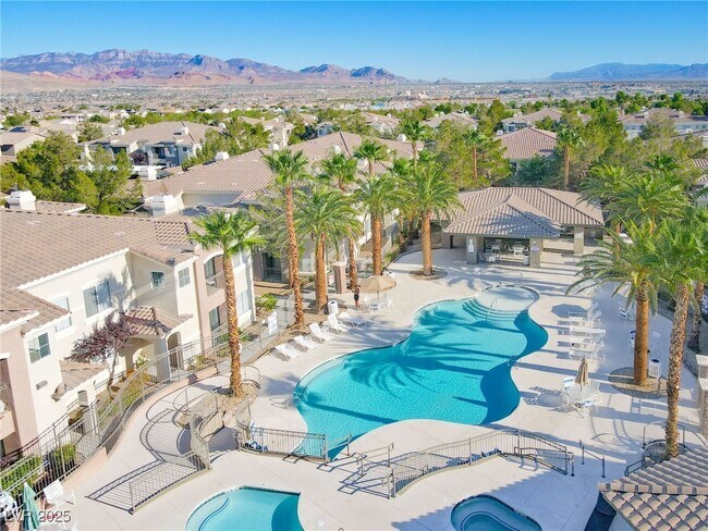 Building Photo - 9050 W Warm Springs Rd