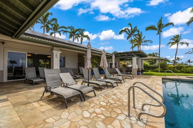 Building Photo - Experience Elevated Island Living in Wailea – Expansive Golf Course and Ocean View Furnished Luxu...