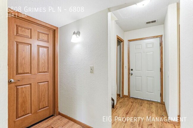 Building Photo - 6808 Grimes Pl N