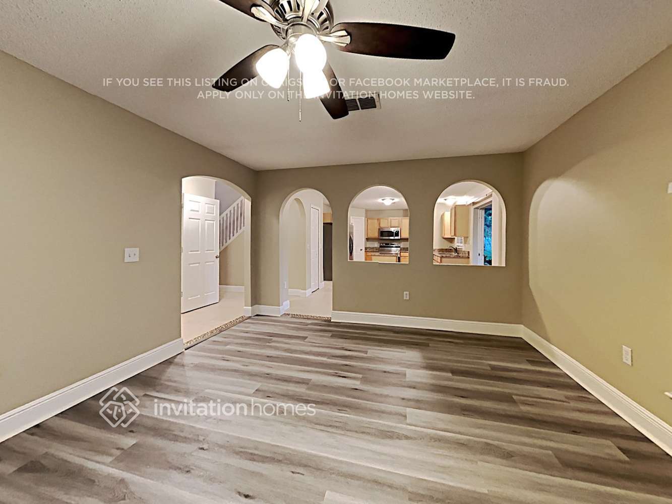 Building Photo - 3205 White Blossom Ln