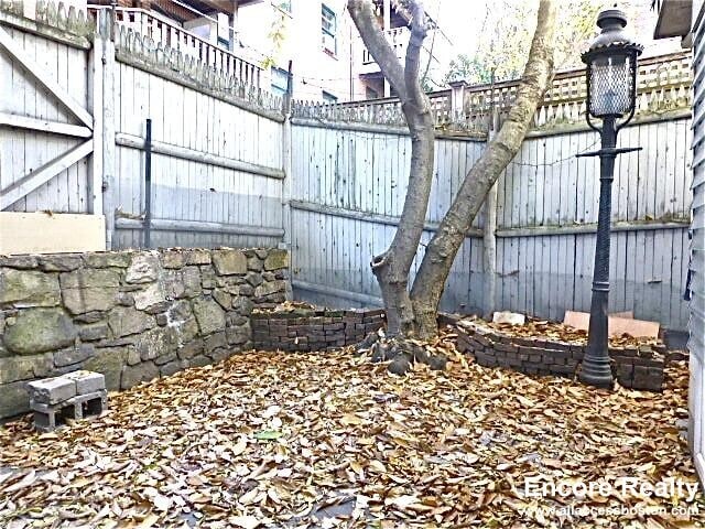 Building Photo - 26 Fayette St