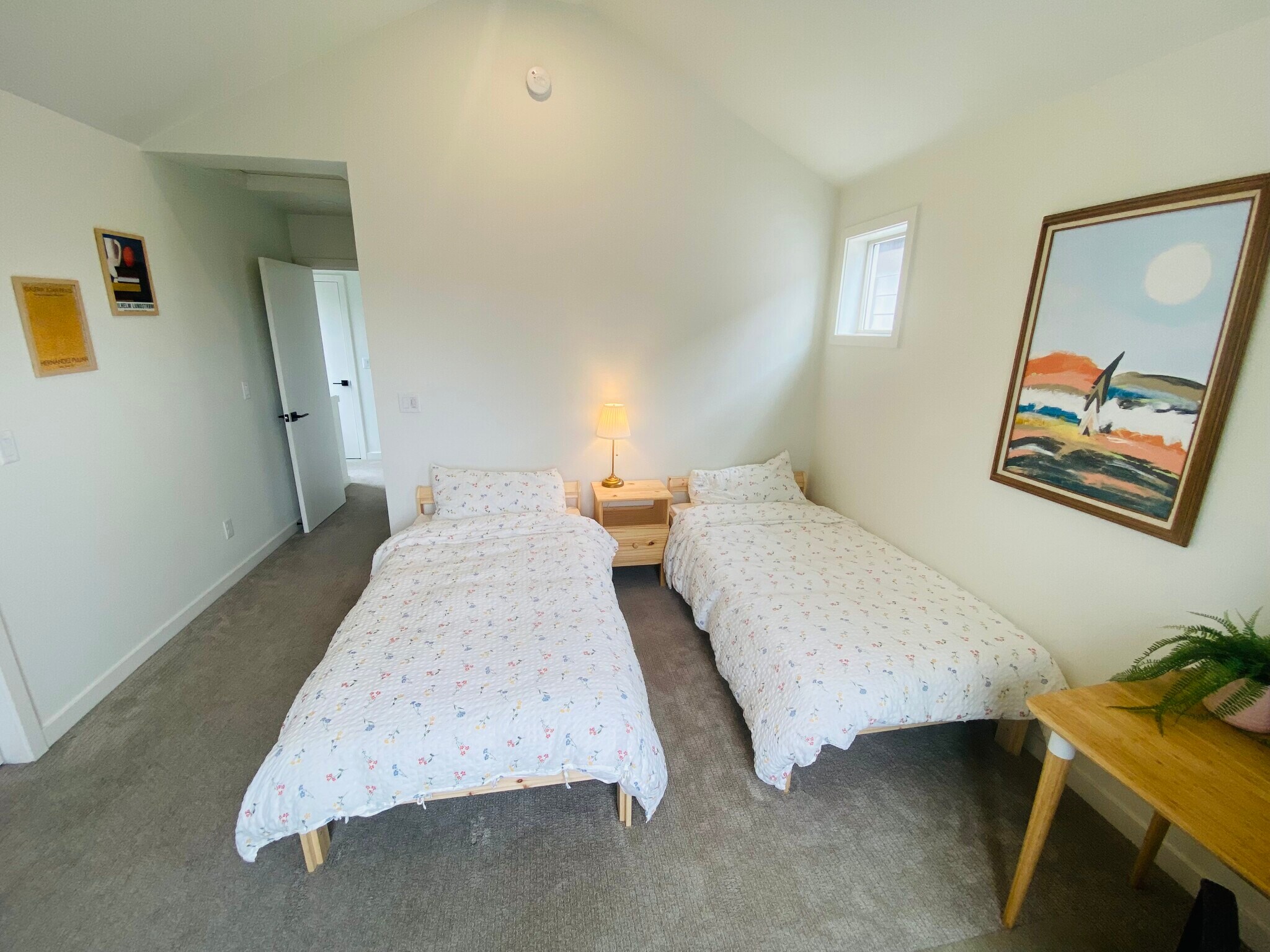 Building Photo - 3942 SE Gladstone St