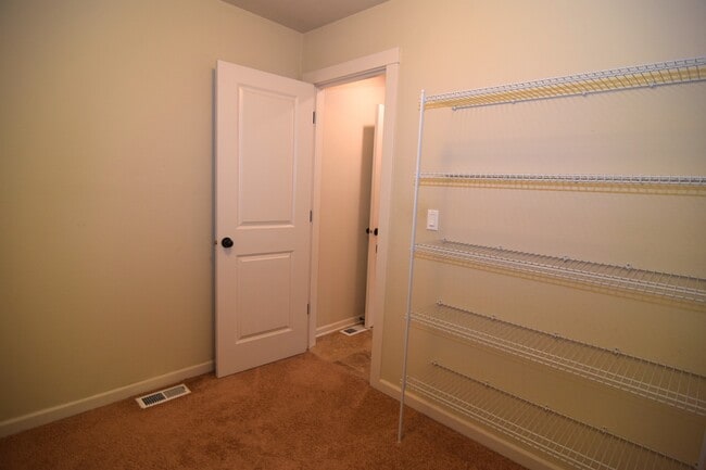 Building Photo - 9964 NW 307th Ave