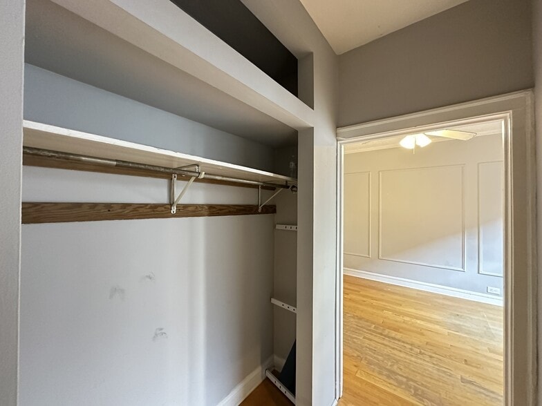 Building Photo - 2849 N Burling