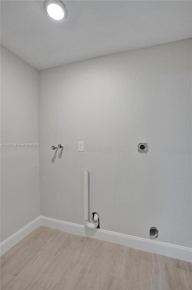 Building Photo - 3800 SW 58th Terrace