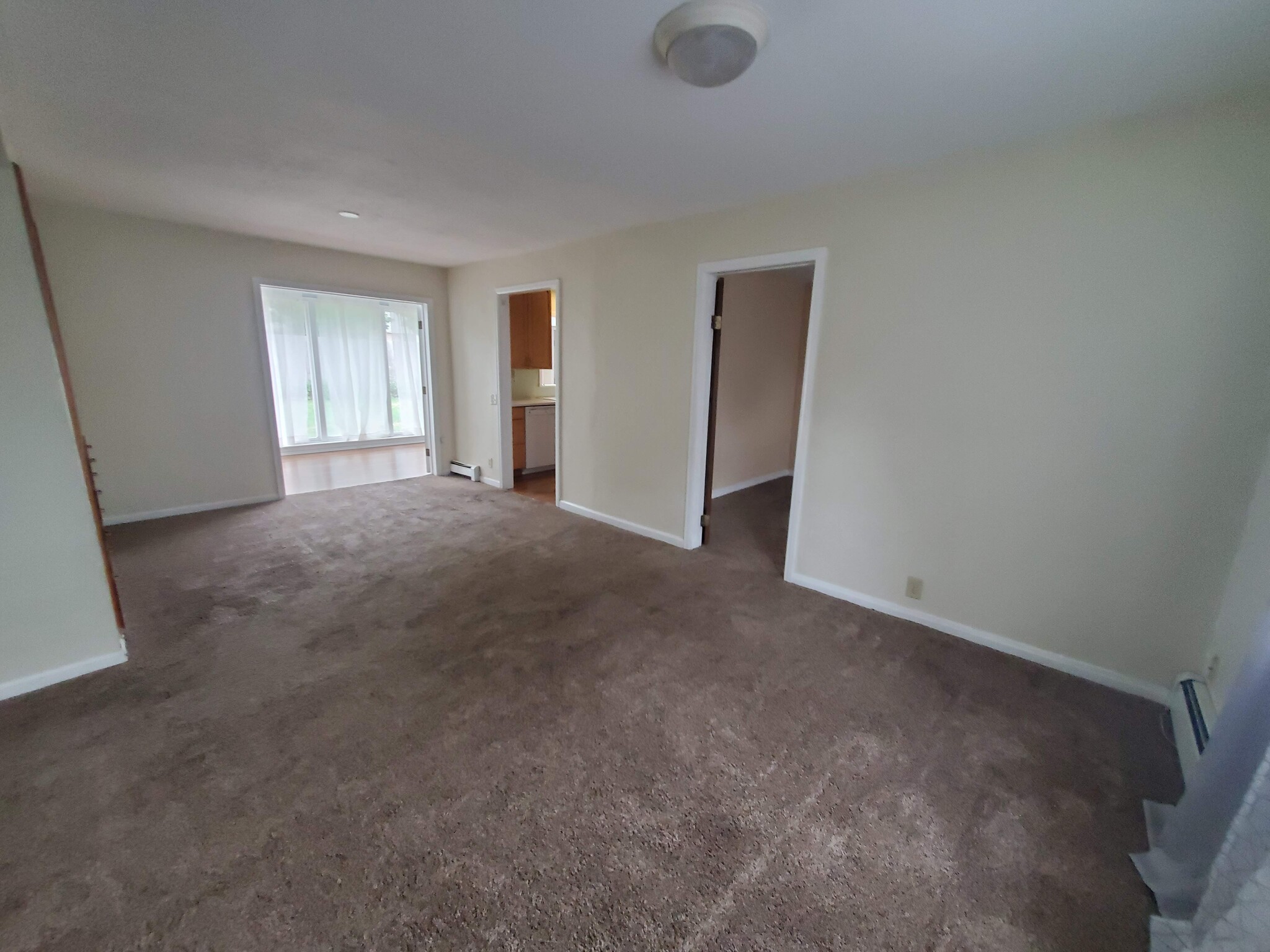 Dining room - 45 S Taft Hill Rd