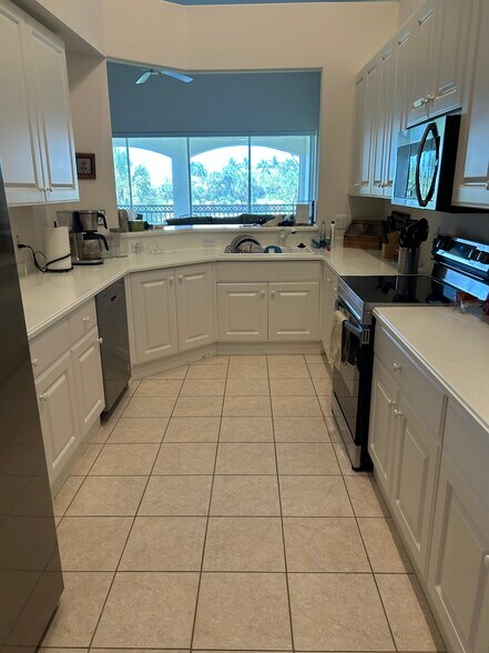 Building Photo - 3960 Deer Crossing Ct