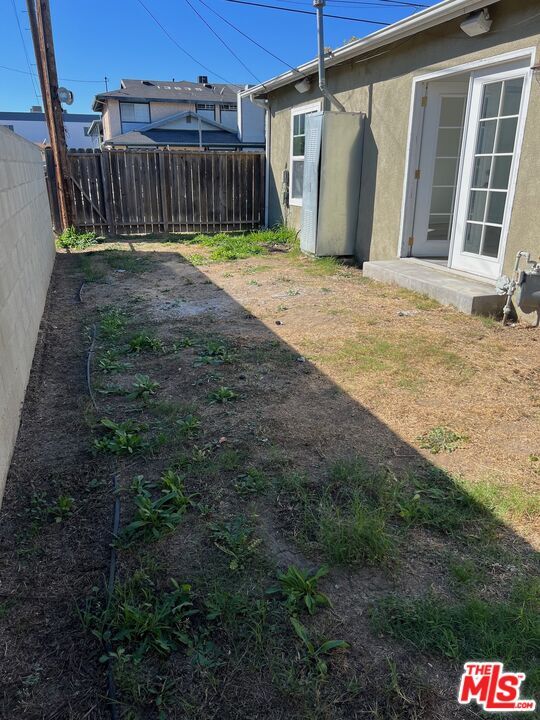 Building Photo - 13636 Cerise Ave