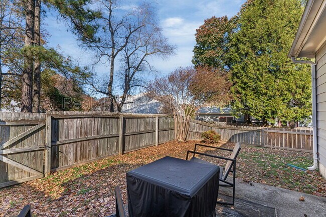 Building Photo - 4917 Hillery Ct