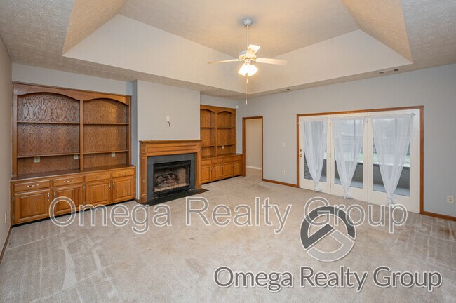 Building Photo - 6928 Cherry Creek Dr