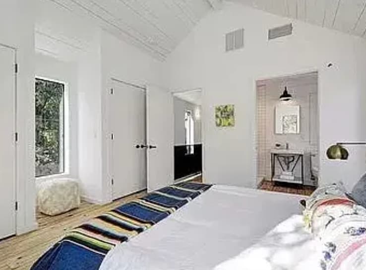 Building Photo - 1006 Cardinal Ln