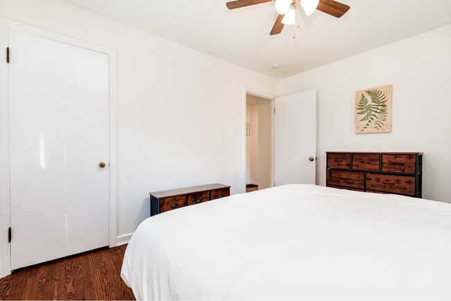 Building Photo - 4423 Vance Ave