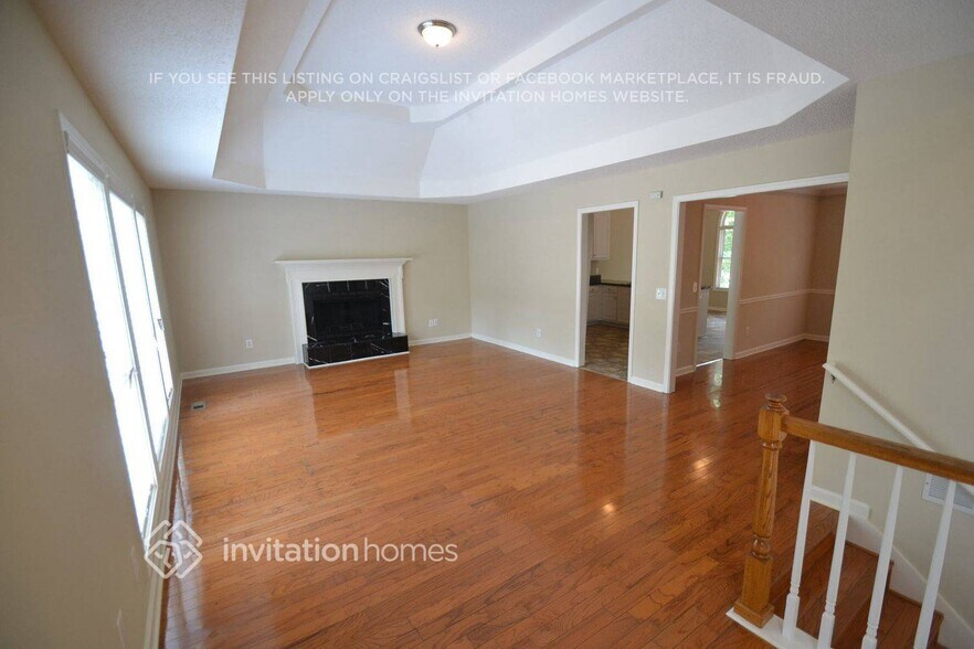 Building Photo - 2026 Spicers Ln