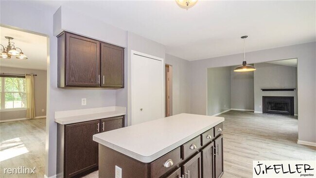 Building Photo - 3477 Ashburnam Rd