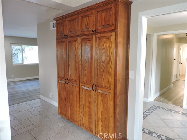 Building Photo - 501 E Buffalo Ave