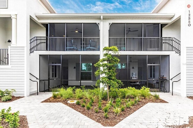 Building Photo - 12550 Galapagos Ct