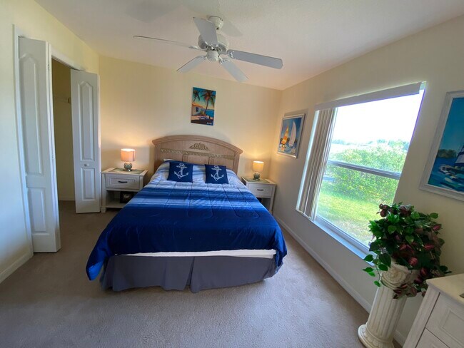 Building Photo - 562 Dolcetto Dr