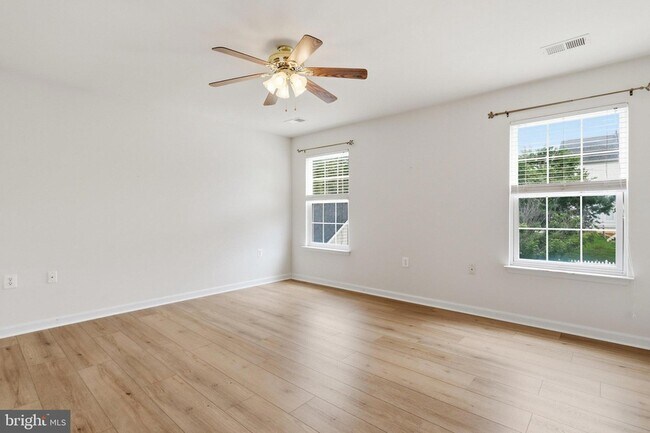 Building Photo - 341 Bullskin St