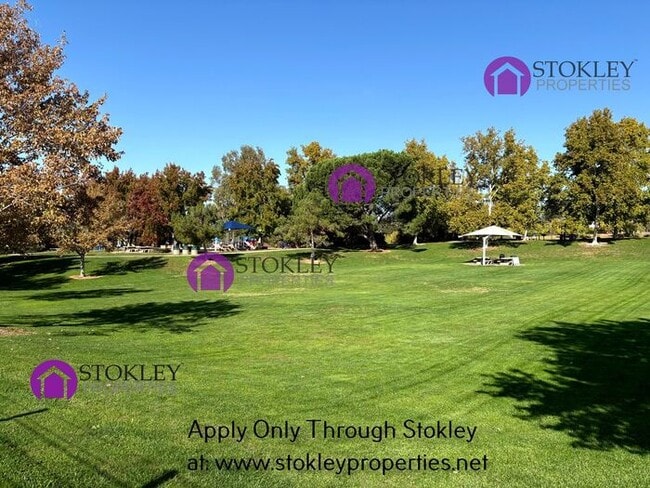 Building Photo - 622 Sutton Ct