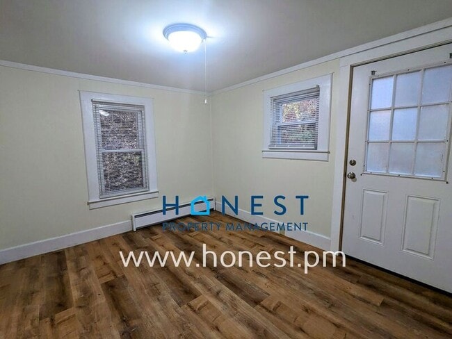 Building Photo - 36 Prospect St