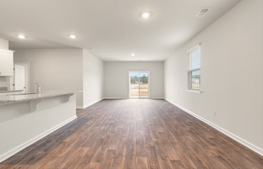 Building Photo - 240 Sweet Cherry Ln