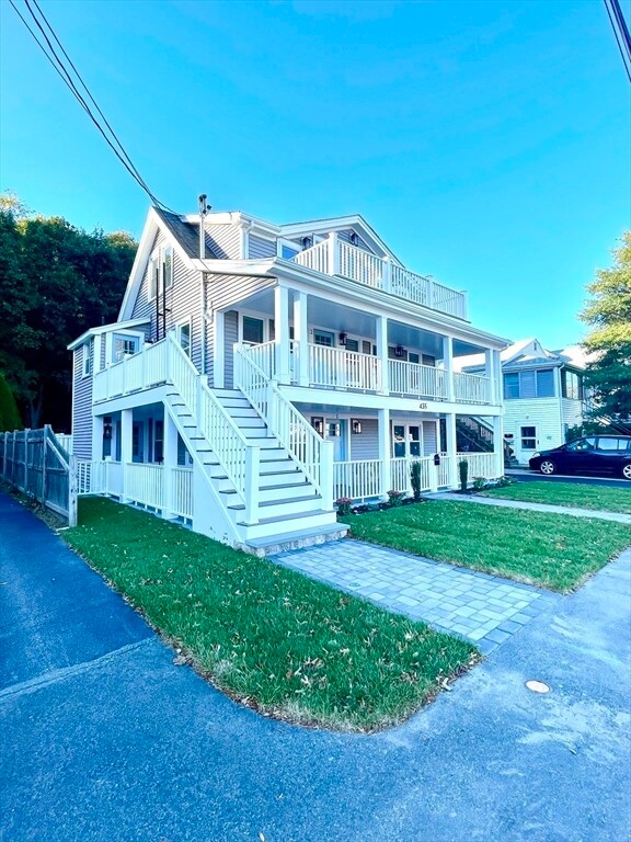 Building Photo - 435 Newport Rd