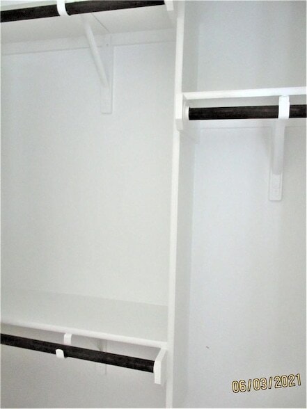 Building Photo - 106 Coyote Trail