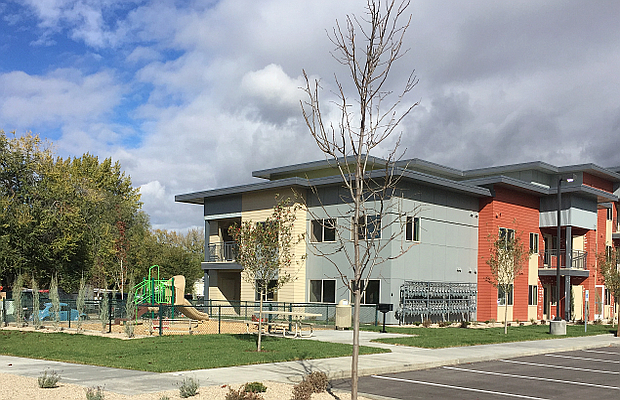 Building Photo - Trailwinds Apartments