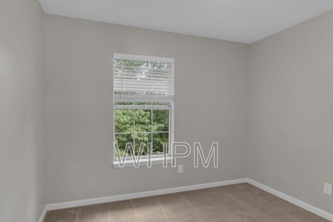 Building Photo - 1152 White Mountain Ln