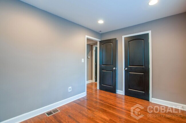 Building Photo - 755 St Charles Ave NE