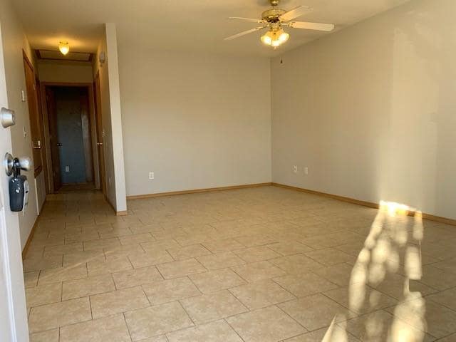 Building Photo - 2324 Harry St