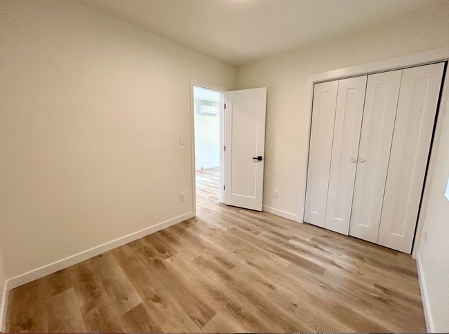 Building Photo - West Seattle/Pigeon Point Home