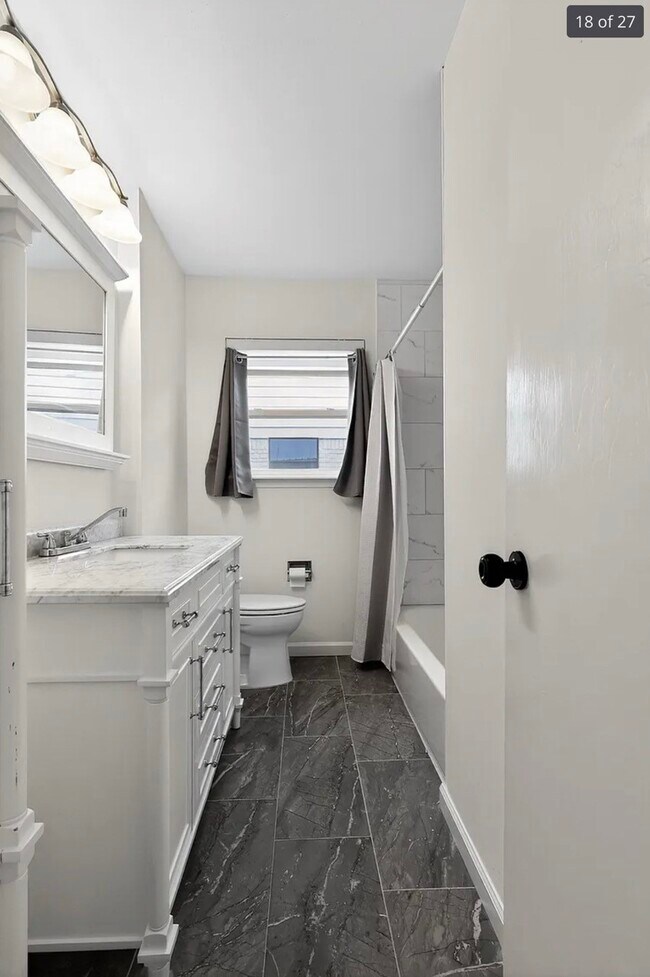 Building Photo - 6031 Rutherglenn Dr