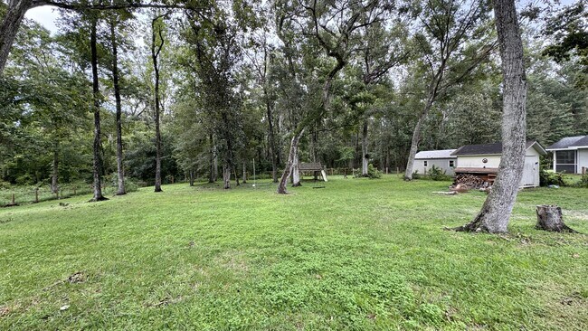 Building Photo - 616 Erin Way
