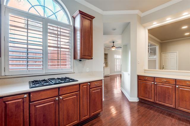 Building Photo - 9 Stonebriar Ct