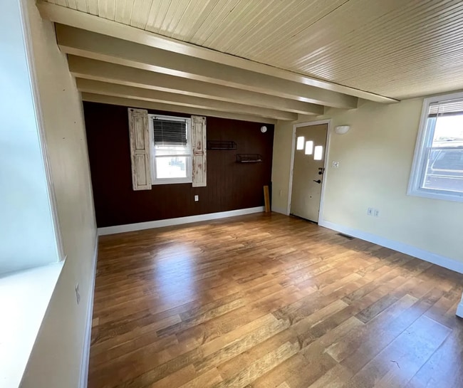 Building Photo - Charming 2-Bedroom Single-Family Home – Pr...