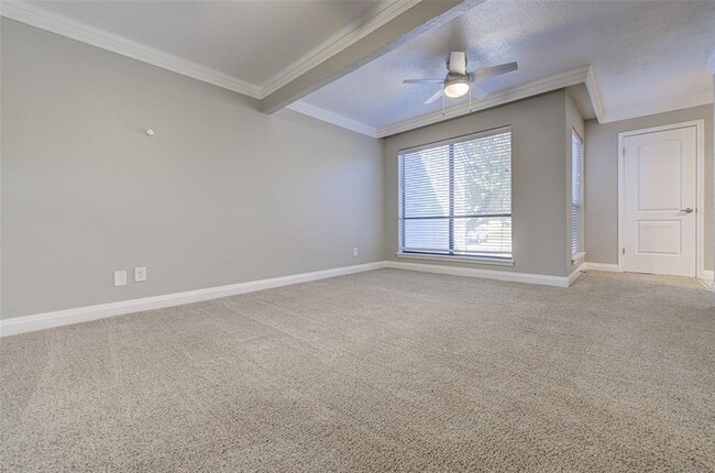 Building Photo - 177 World of Tennis Sq