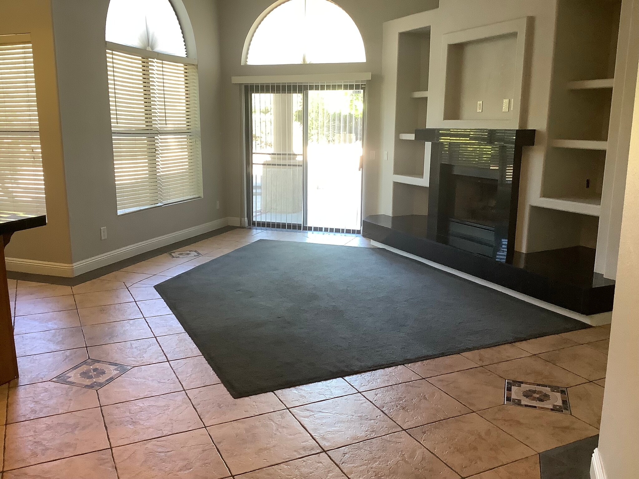 Bright great room with fireplace - 1502 E Estrid Ave