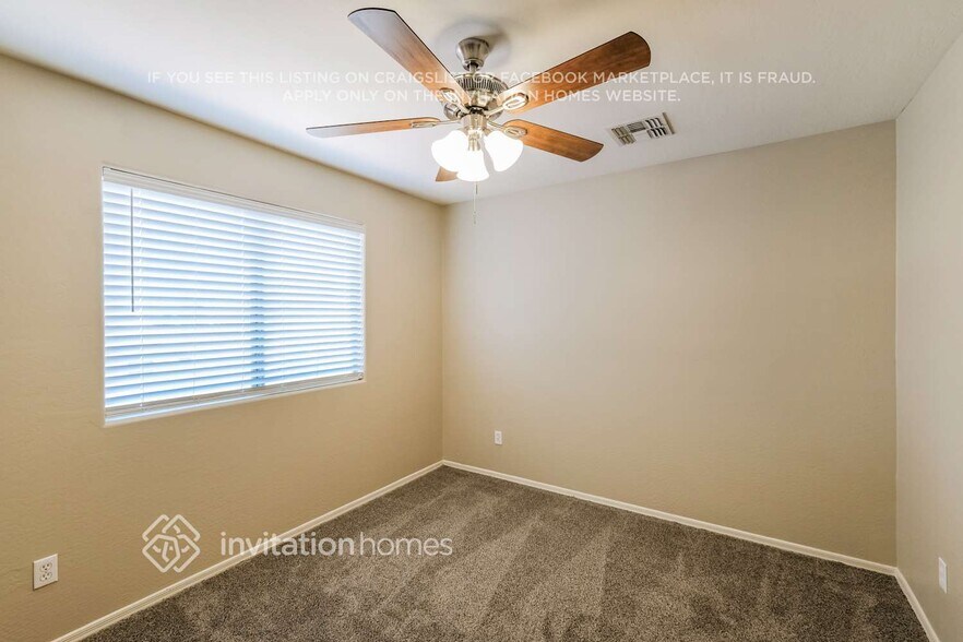 Building Photo - 24902 W Wayland Dr