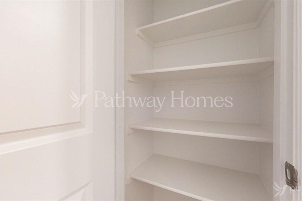 Building Photo - 944 Rusty Spur Ln