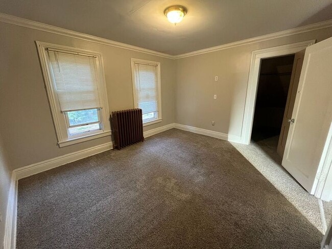 Building Photo - 353-355 Pearl St